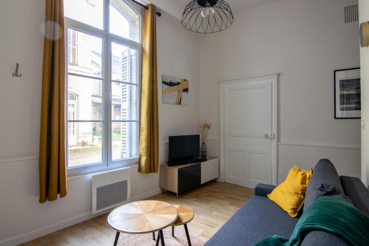 Appartement Bords De Loire - Rdc - Au Pied Du Chateau Saumur